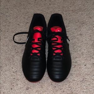 Men’s Nike Tiempo soccer cleats